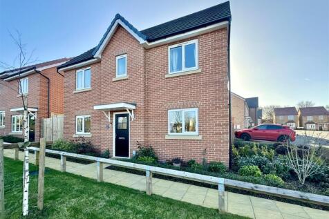 Hare Road, Stowmarket IP14 3 bed detached house for sale