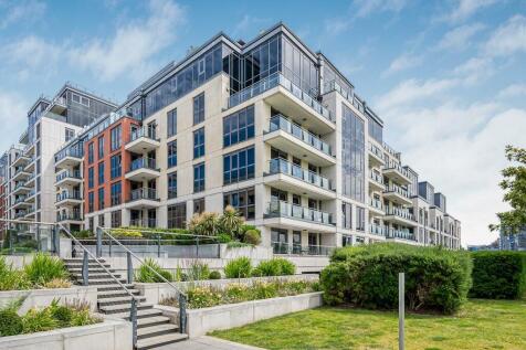 Box Tree House, London SW6 2 bed flat for sale