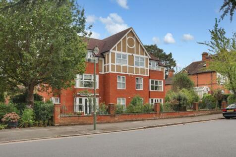 Foley Mews, Claygate, KT10 2 bed flat for sale