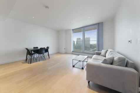 Charrington Tower, Biscayne Avenue... 2 bed flat for sale