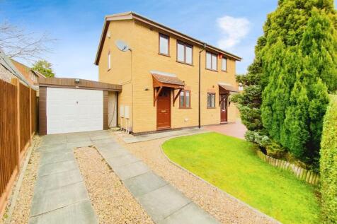 Woodhouse Road, Narborough, LE19 2 bed semi