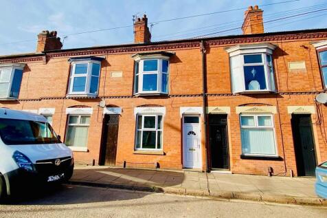 Woodville Road, Leicester, LE3 2 bed terraced house for sale