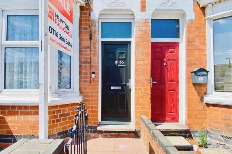 Newport Street, Newfoundpool, LE3 2 bed terraced house for sale
