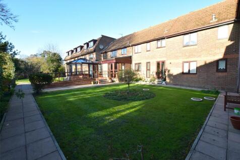 Fernleigh Court, Romford RM7 1 bed apartment for sale