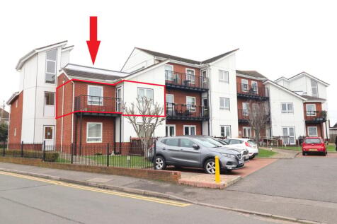 Hart Road, Benfleet, SS7 1 bed retirement property for sale