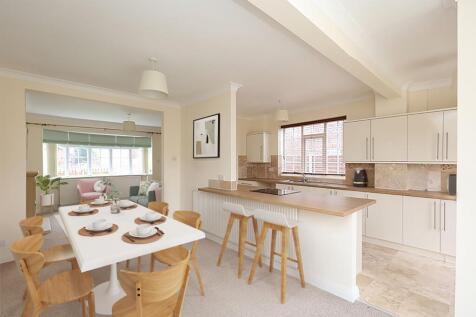 The Pastures, Sheffield S26 3 bed detached house for sale