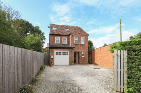 Lindrick Nook, Worksop S81 4 bed detached house for sale