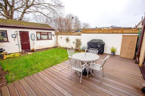 Queensholm Crescent, Bristol BS16 3 bed end of terrace house for sale