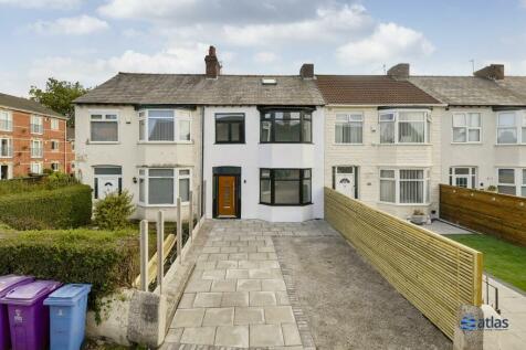 4 bedroom terraced house for sale