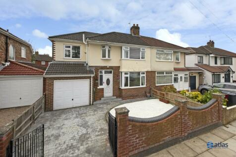 4 bedroom semi-detached house for sale