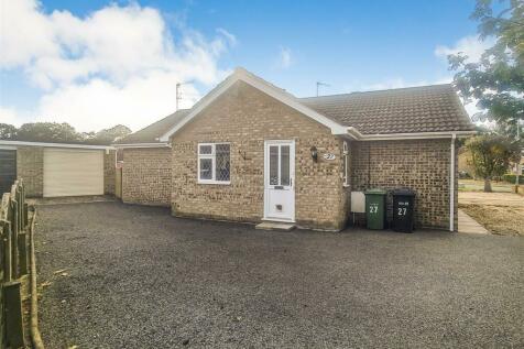 3 bedroom detached bungalow for sale