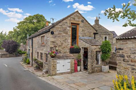 2 bedroom detached house for sale