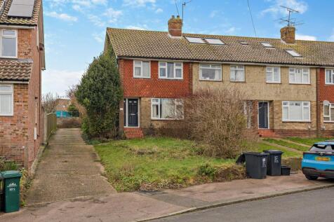 3 bedroom end of terrace house for sale