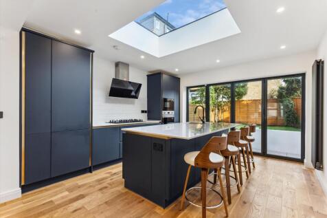 Acton Lane, London, W4 4 bed terraced house for sale