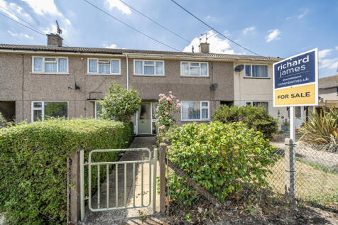 Carstairs Avenue, Park South... 3 bed terraced house for sale