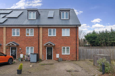 Hares Hill Close, Broadbridge Heath... 4 bed end of terrace house for sale