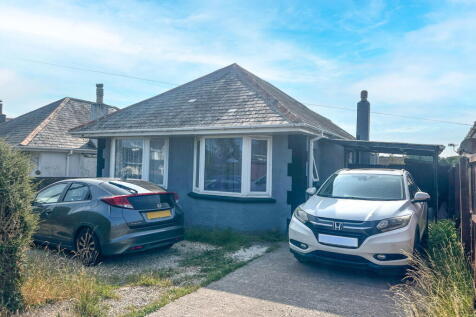 Barton Drive, Paignton 2 bed detached bungalow for sale