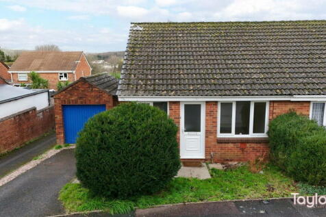 2 bedroom semi-detached bungalow for sale