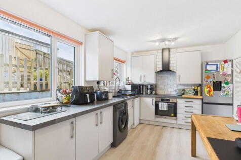 Waterleat Avenue, Paignton 2 bed terraced house for sale