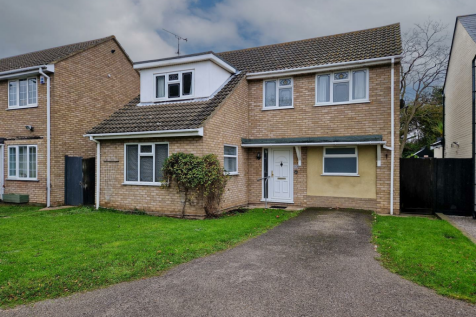 Aylesbeare, Shoeburyness SS3 3 bed detached house for sale