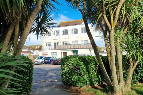 Nyewood Lane, Bognor Regis, West Sussex 3 bed maisonette for sale