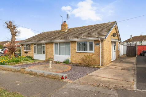 Mayfield Close, Bognor Regis, West... 3 bed bungalow for sale