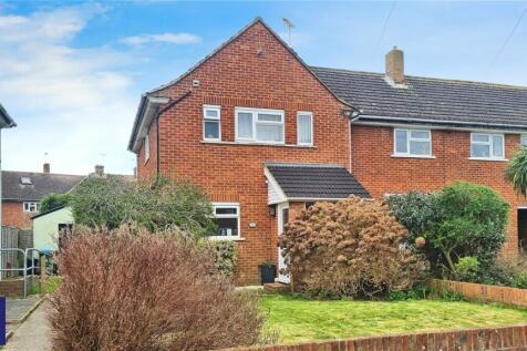 Chestnut Grove, Bognor Regis, West... 2 bed semi