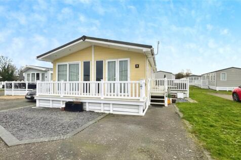 2 bedroom detached house for sale