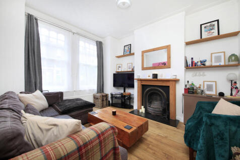 Queenstown Road, London 2 bed flat for sale