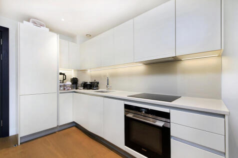 1 bedroom flat for sale