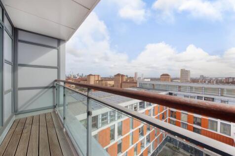 Cornell Square, London 2 bed flat for sale