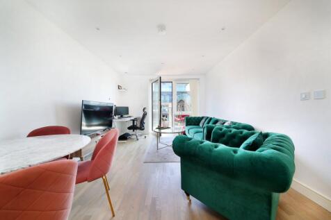 Discovery House, Juniper Drive, London 1 bed flat for sale
