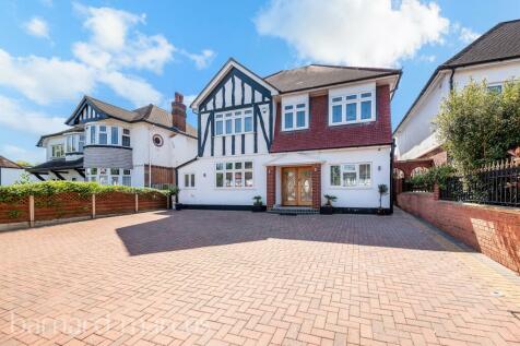 7 bedroom detached house for sale