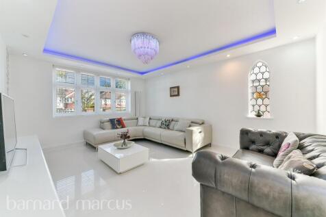 7 bedroom detached house for sale