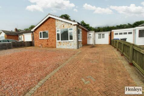 3 bedroom detached bungalow for sale