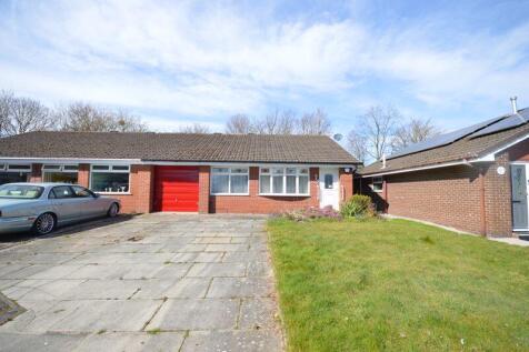 2 bedroom semi-detached bungalow for sale