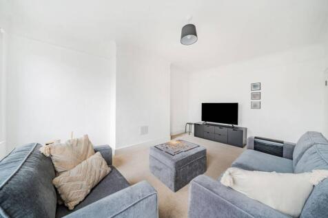 London Road, Bromley, BR1 2 bed flat for sale