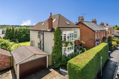 Thorold Road, Farnham, Surrey, GU9 6 bed detached house for sale