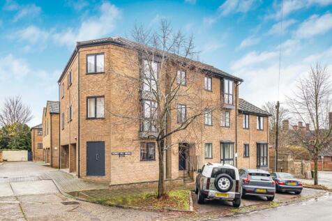Honey Hill Mews, Cambridge CB3 3 bed apartment for sale