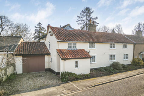4 bedroom semi-detached house for sale