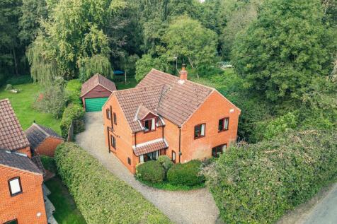 Smallburgh 4 bed detached house for sale