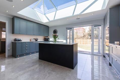 Gaynor Close, Wymondham, NR18 4 bed detached house for sale