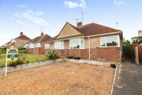 2 bedroom semi-detached bungalow for sale