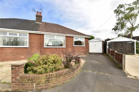 Hereford Close, High Crompton, Shaw... 2 bed bungalow for sale