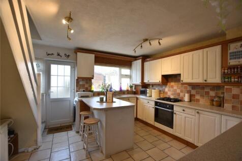 Oswald Street, Shaw, Oldham, Greater... 3 bed townhouse for sale