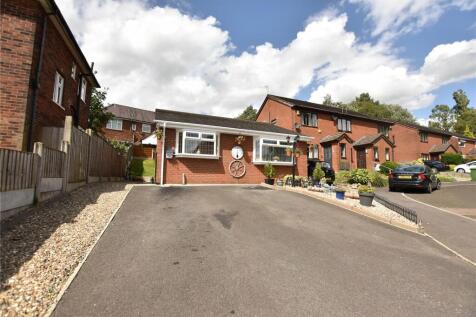 Thorndale Close, Royton, Oldham... 2 bed bungalow for sale