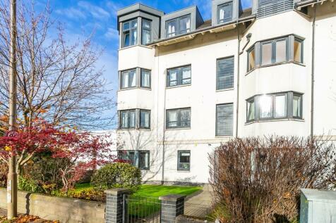 Glasgow Road, Corstorphine... 2 bed ground floor flat for sale