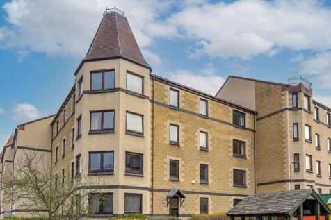 West Bryson Road, Edinburgh, EH11 3 bed flat for sale