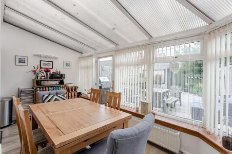 Dolphin Road, Currie, EH14 3 bed terraced house for sale