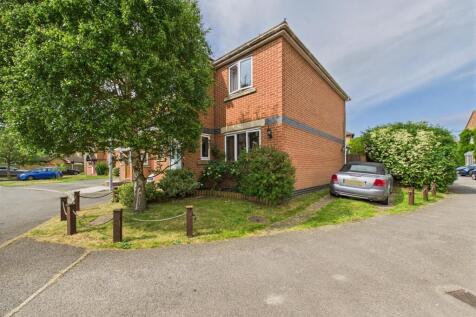 Barrell Close, Frating, Colchester 3 bed detached house for sale